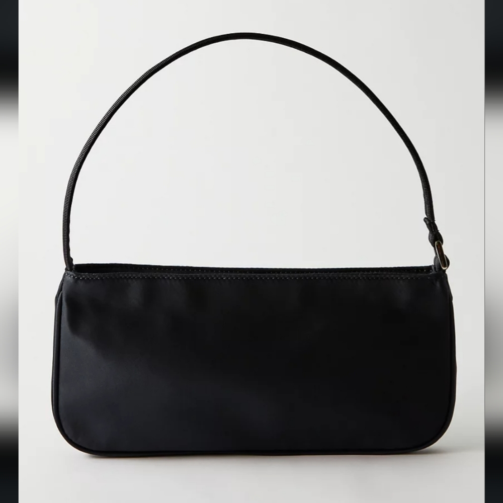 Aritzia Main Character Regina Bag